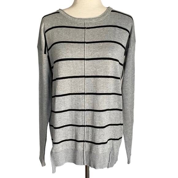 FOREVER 21 Gray and Black Stripe Comfy Oversized Tunic Sweater Size Medium - Picture 1 of 8
